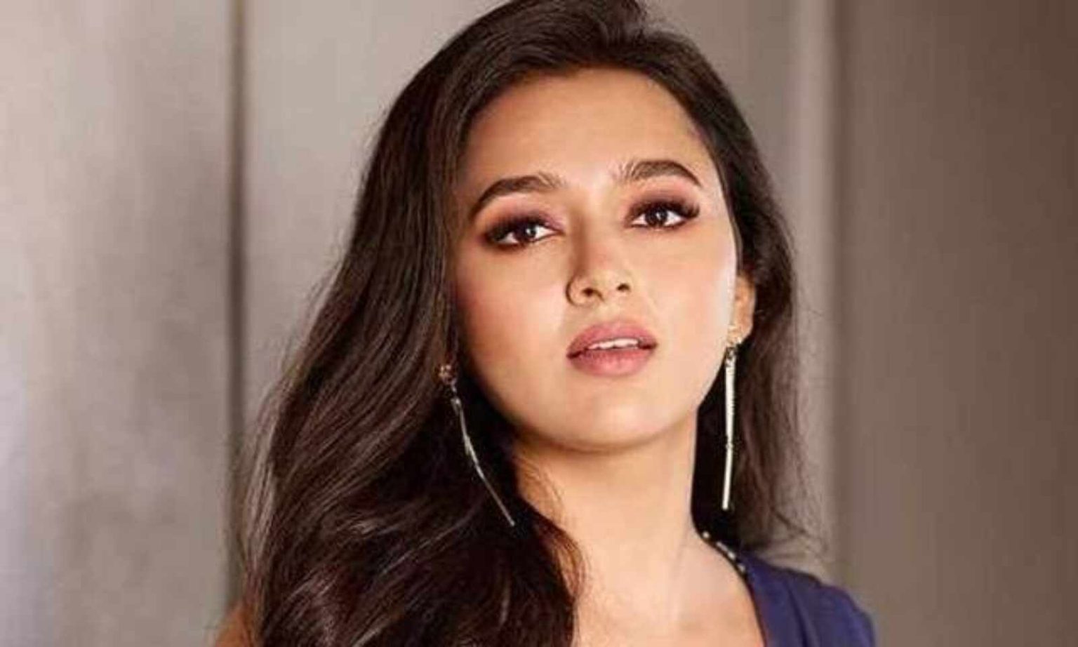Tejasswi Prakash Net Worth, Personal life, Education, Career, Age & Bio