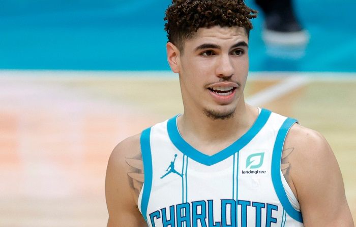 LaMelo Ball Net Worth, Personal life, Education, Career, Age & Bio