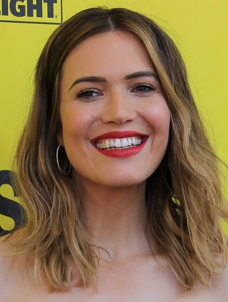 Mandy Moore Net Worth, Bio, Age, Height, Religion, Education, Family