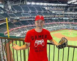 Zack Hample Net Worth, Bio, Wife, Religion, Sibling, Hometown, High School