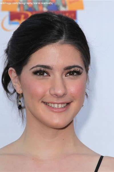 Sara Niemietz Net Worth, Relationship, Bio, Age, Height, Married, Wiki