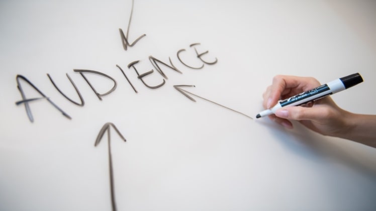 6 Tips to Help Your Business Connect with Local Customers