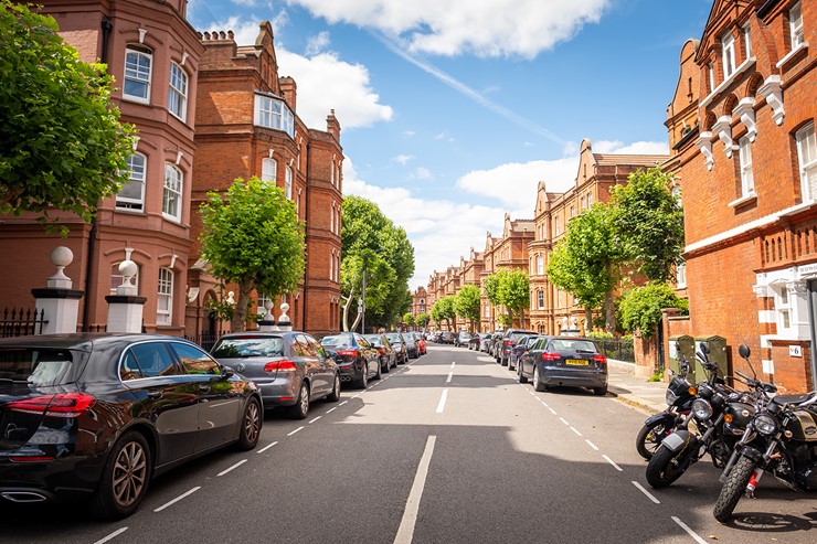 What types of properties are most popular in Fulham?
