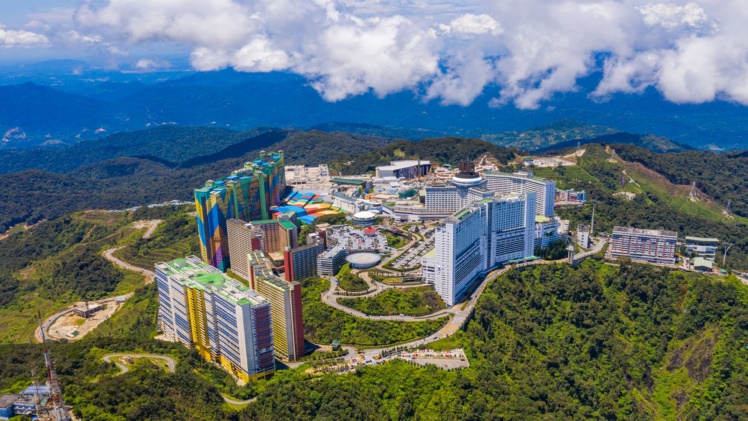 Exploring the Breathtaking Heights: Genting Cable Car Tickets and Awana Sky Central