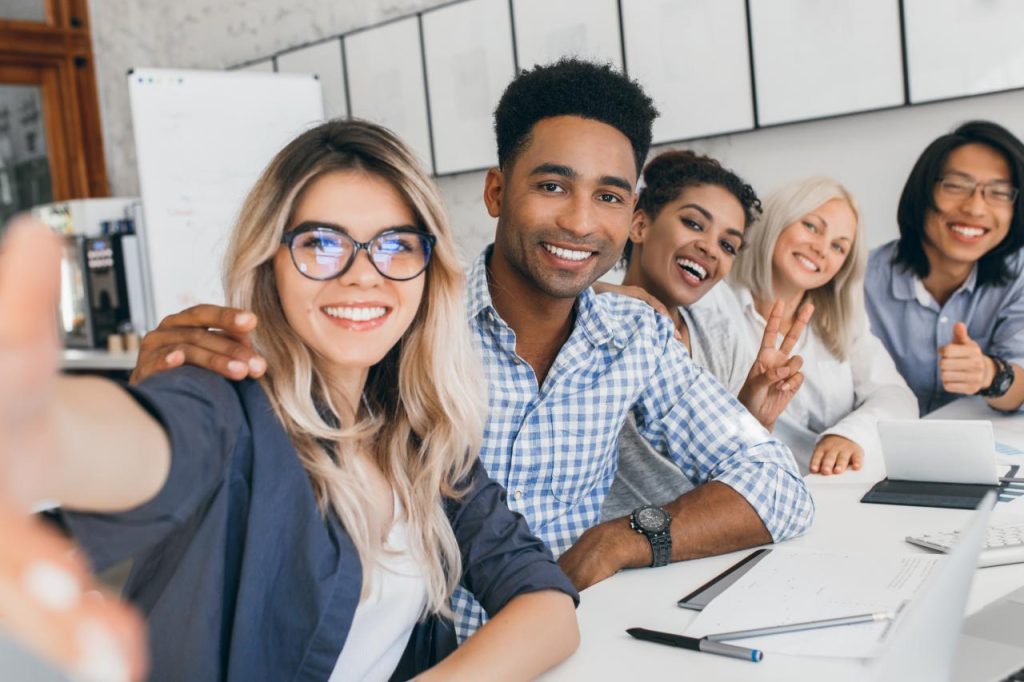 A Comprehensive Guide to Finding the Ultimate Internship Program for College Students