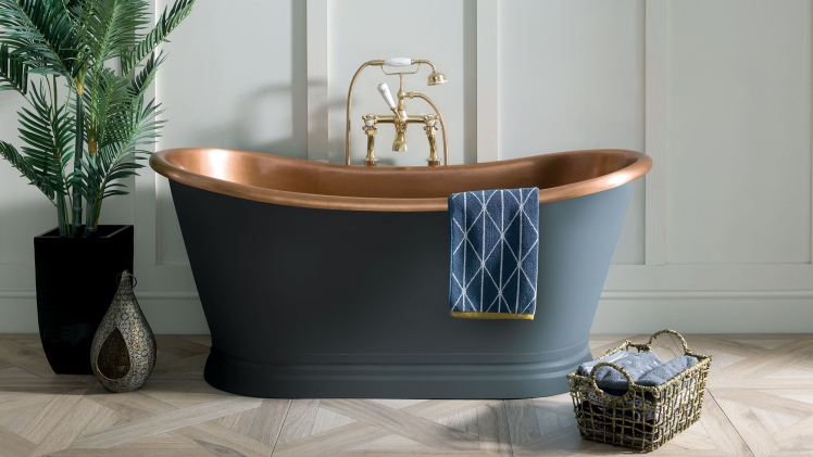 What Kind Of Paint Do You Use On Bathtubs?