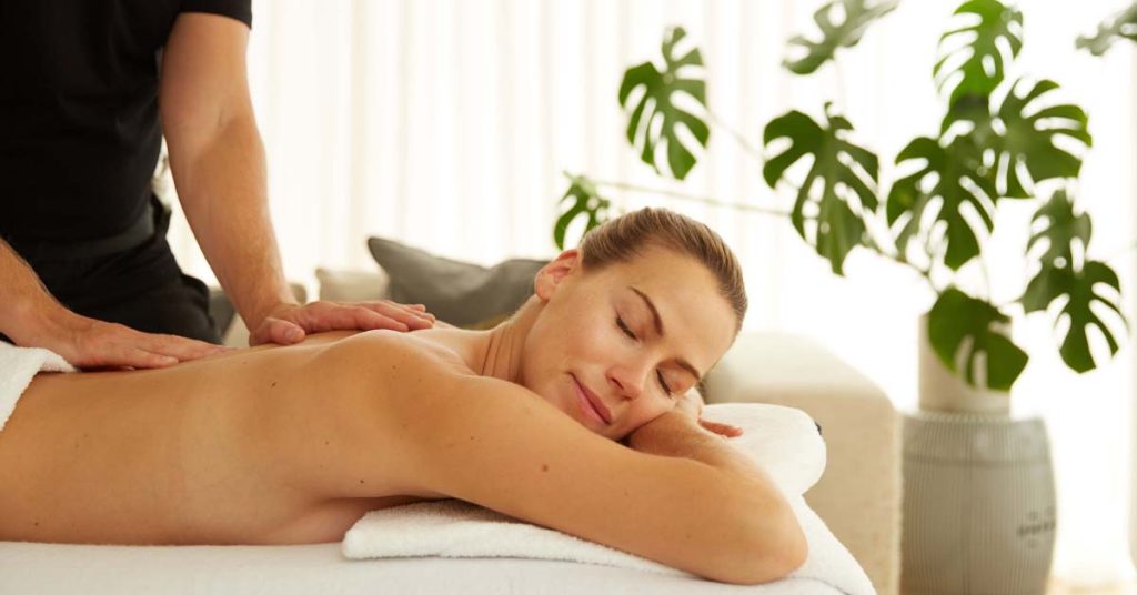 How to Find the Perfect Massage Therapist in Bronte