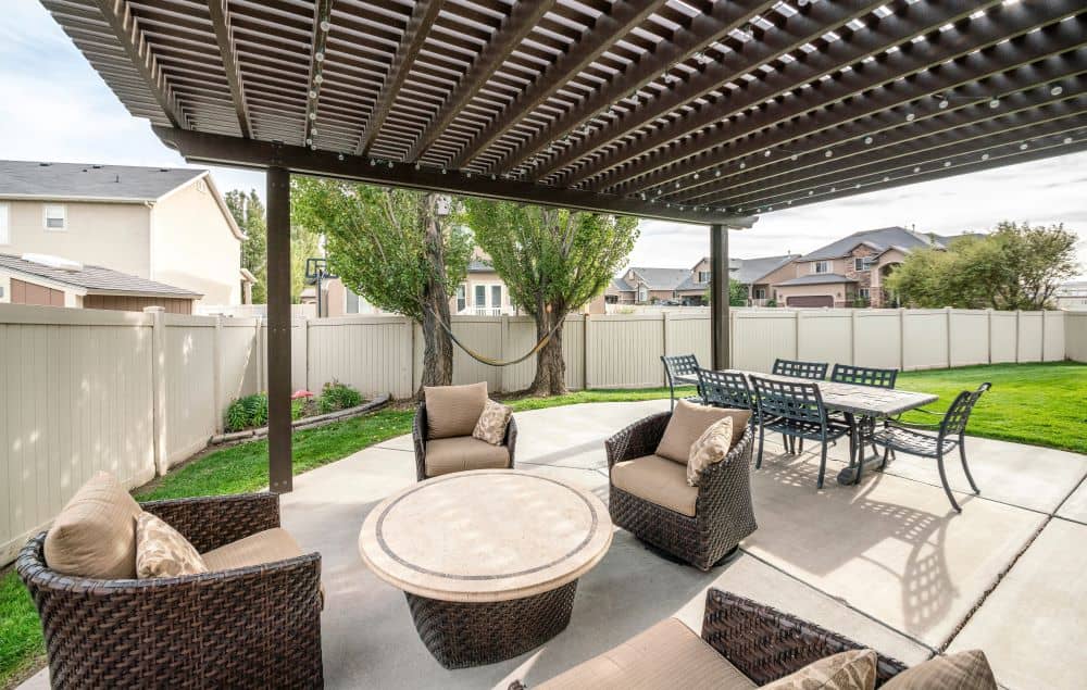 Designing with Coloured Concrete: Ideas and Inspiration for Your Outdoor Space