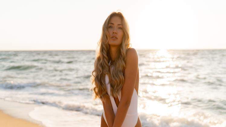 Exploring the Benefits of Remy Hair Extensions Wholesale: Quality, Versatility