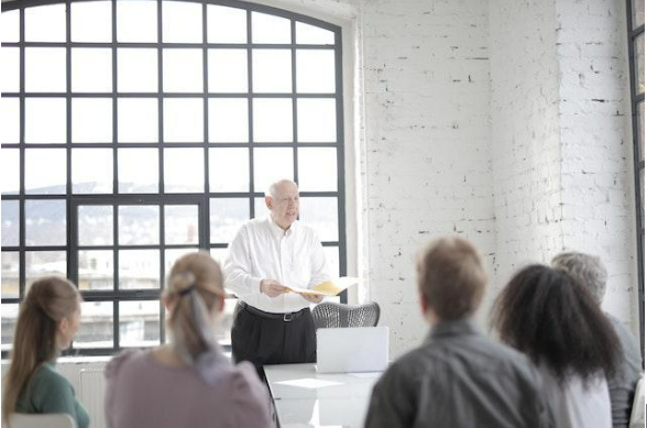 How Executive Coaching Services Can Help You Reach Your Full Potential