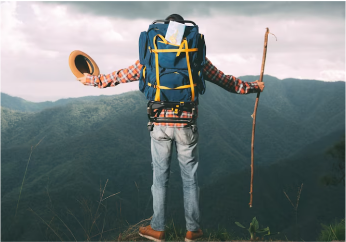 6 Traveling Essentials Every Backpacker Should Carry