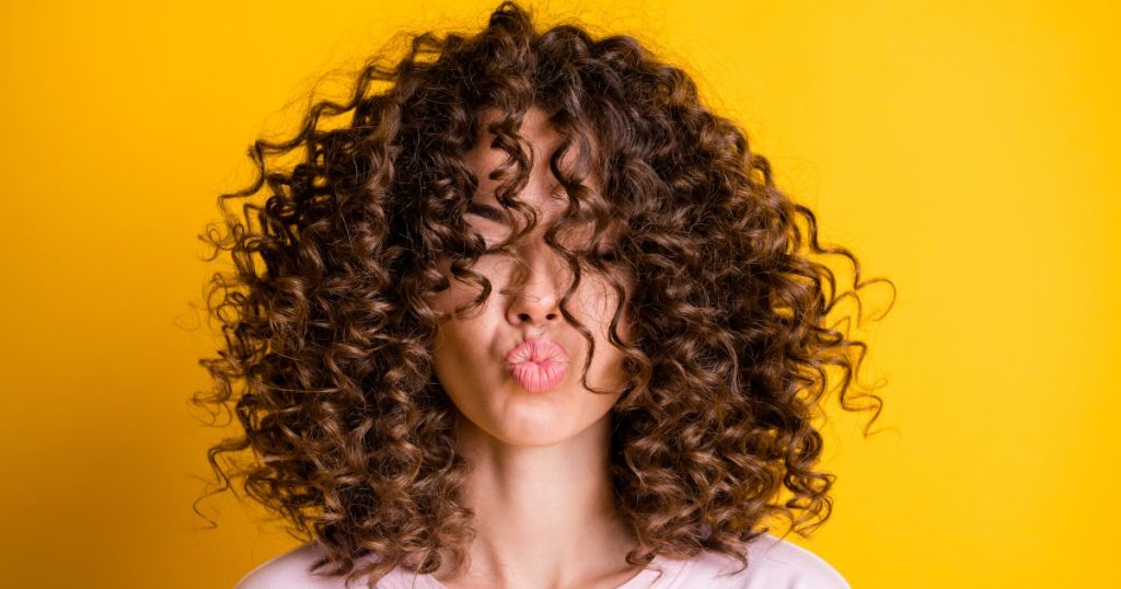Unlocking the Secrets to Gorgeous Curls: A Guide to the Best Hair Care Products for Curly Hair