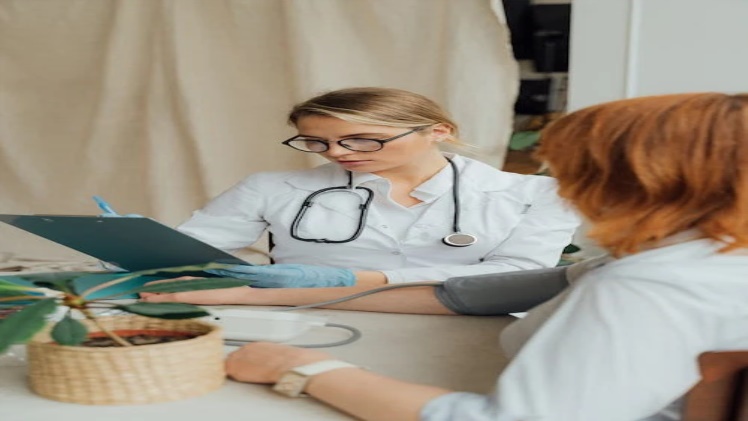 Onsite Nursing Bridging Healthcare Gaps In The Workplace