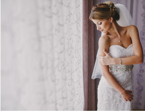 Wedding Dress Cleaning: Is It Okay To Wash In Washing Machine