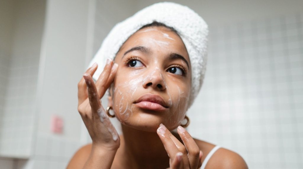 Unveiling the Secrets to Healthy Skin: A Guide to the Best Moisturizers