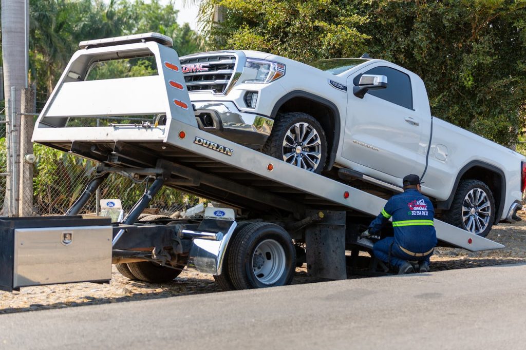 How to Safely Transport Your Car to a New State