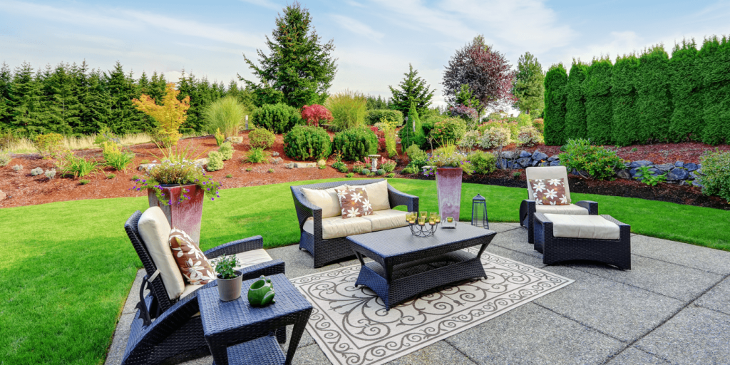 The Ultimate Guide to Seasonal Landscaping in Winnipeg