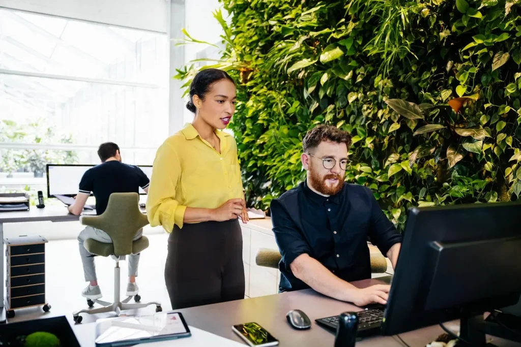 Leadership Excellence: Inspiring Teams for Organizational Success