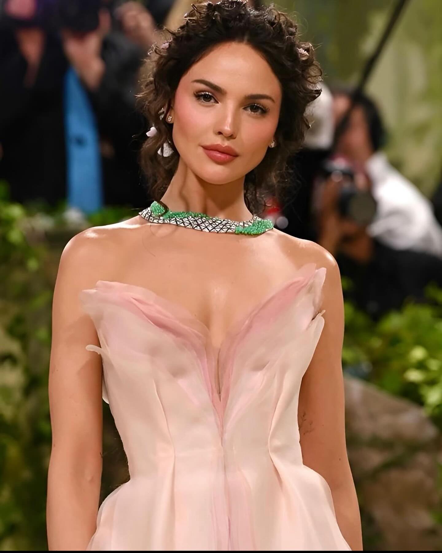 Eiza González Husband: Details You Should Know
