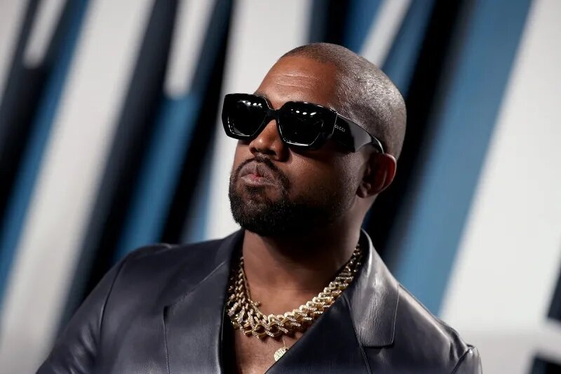 Kanye West Height: Is He Just 5’8″? Find Out Now! Kanye West Height: Is He Just 5'8"? Find Out Now!