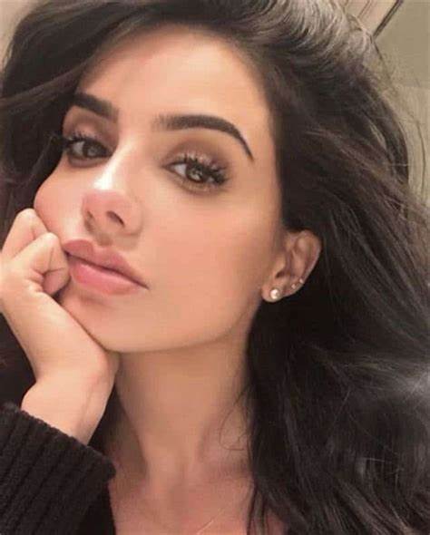 Tiffany Pesci: Modeling Career and Personal Life Tiffany Pesci: Modeling Career and Personal Life